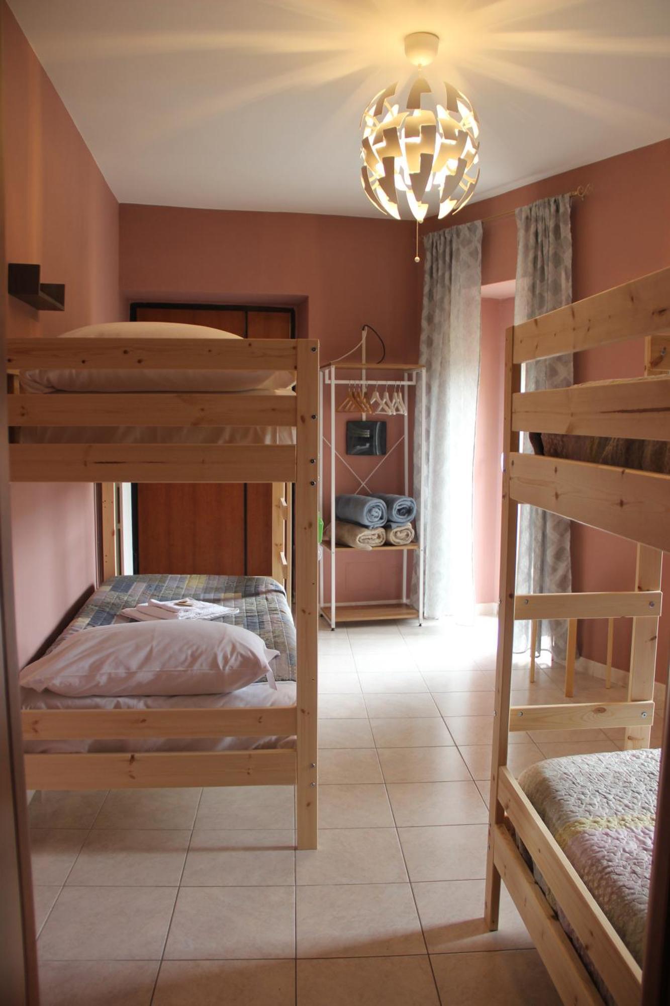 Casa Vacanze Sud E Magia คาสเตลเมซซาโน ภายนอก รูปภาพ