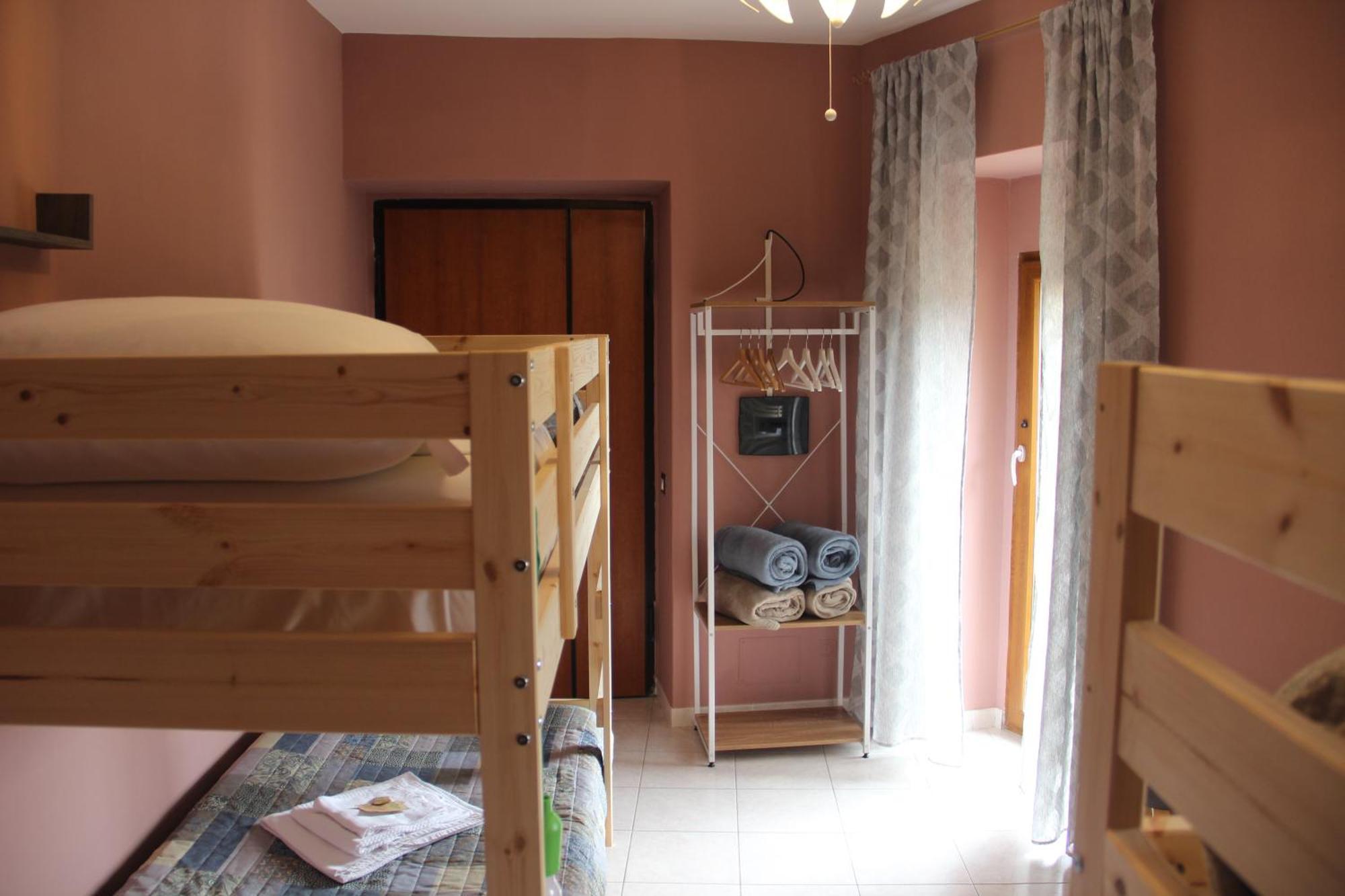 Casa Vacanze Sud E Magia คาสเตลเมซซาโน ภายนอก รูปภาพ