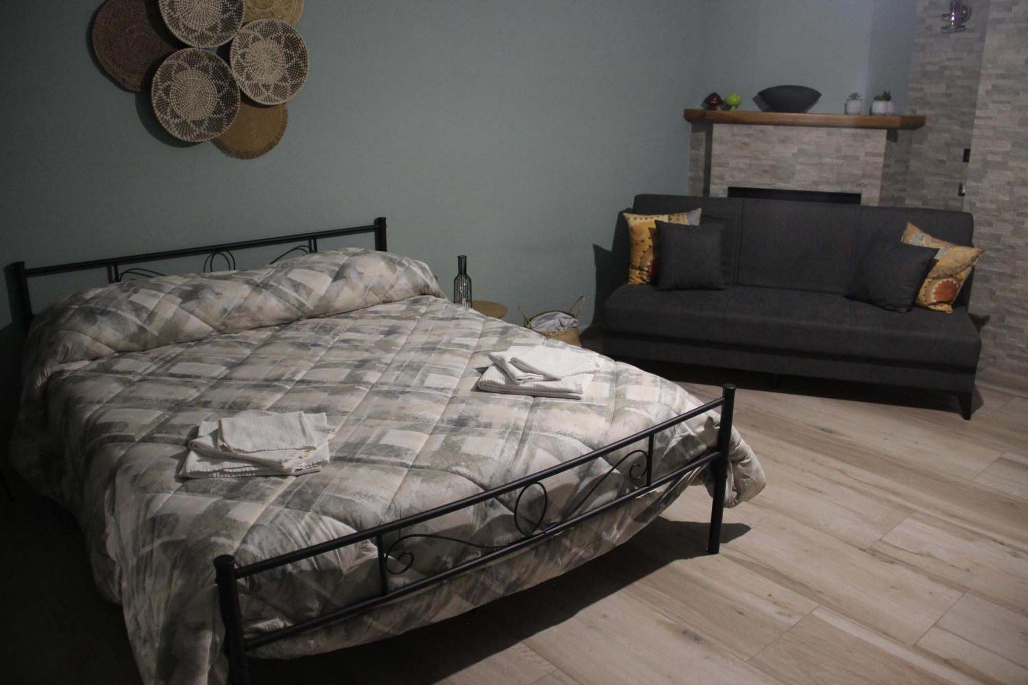 Casa Vacanze Sud E Magia คาสเตลเมซซาโน ภายนอก รูปภาพ
