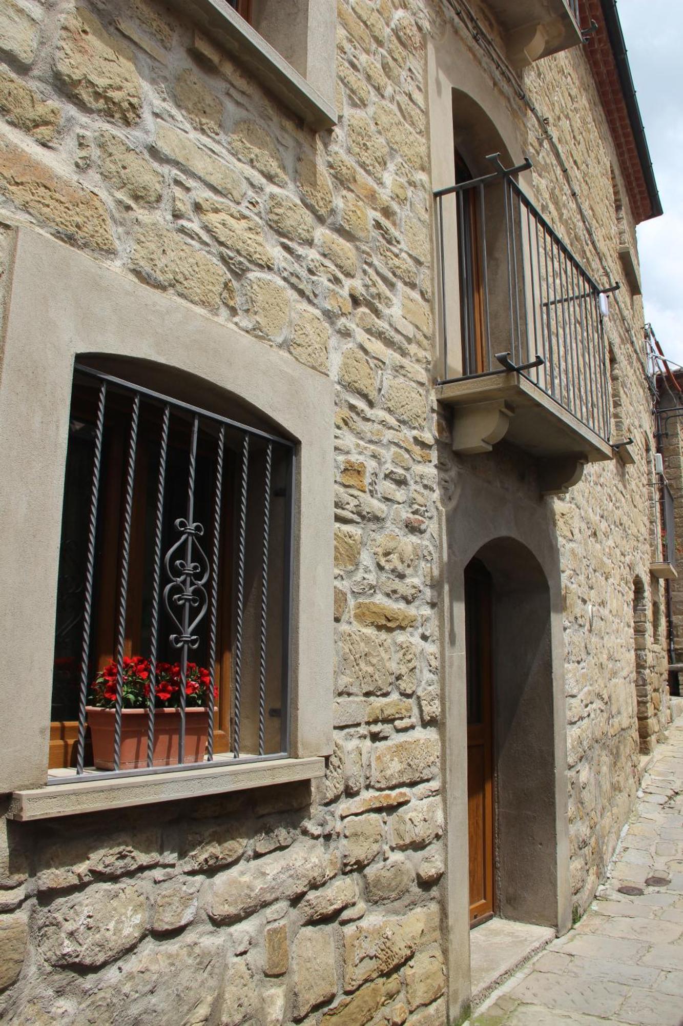 Casa Vacanze Sud E Magia คาสเตลเมซซาโน ภายนอก รูปภาพ