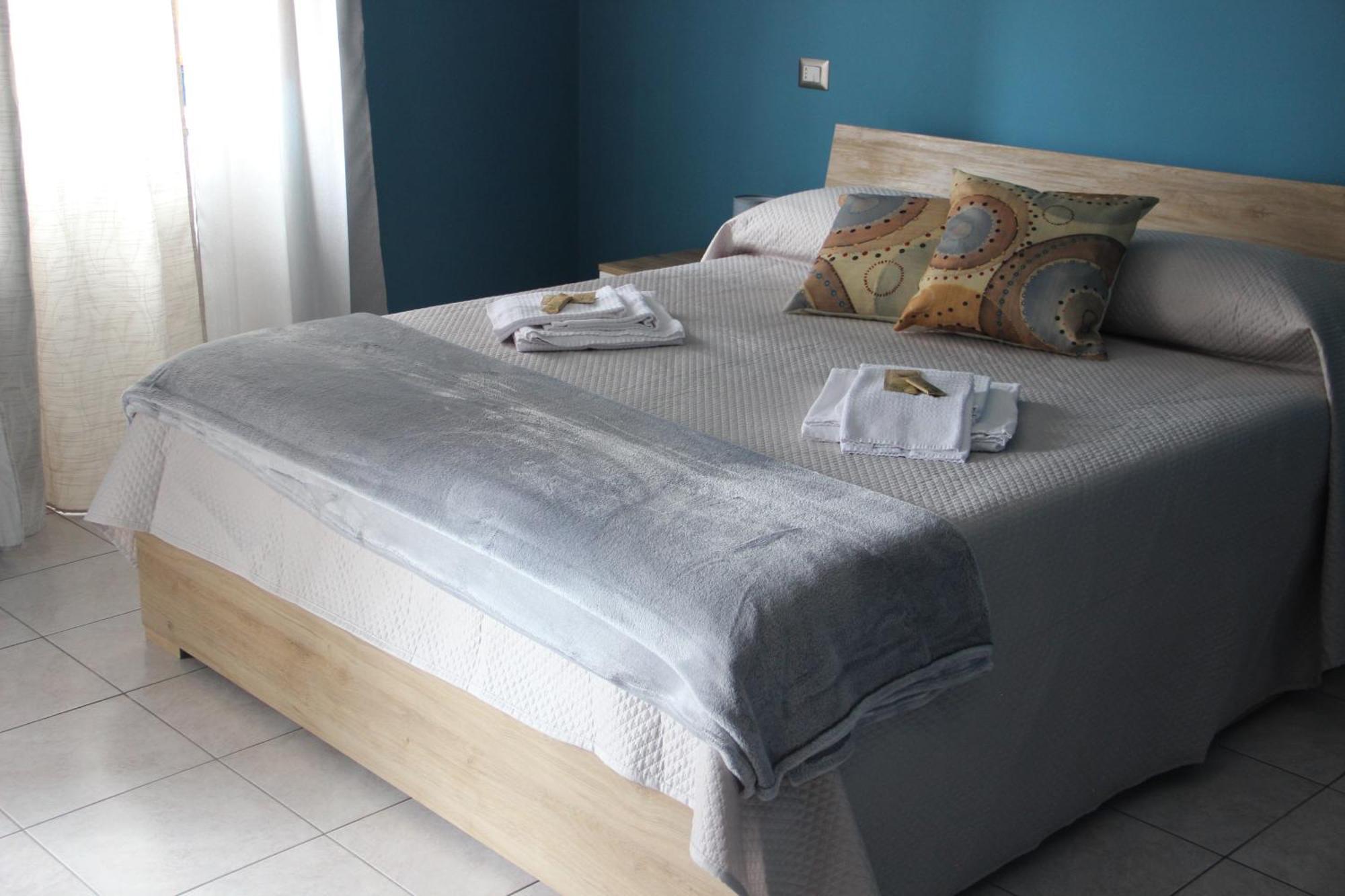 Casa Vacanze Sud E Magia คาสเตลเมซซาโน ภายนอก รูปภาพ
